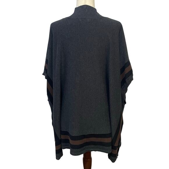Hinge | Nordstrom Poncho Sweater Oversized V-Neck Boho Top Charcoal Brown XS / S - Picture 6 of 16